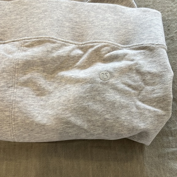 Lululemon sweatshirt - Picture 3 of 3